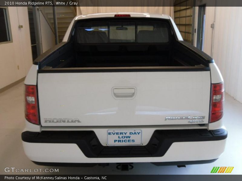 White / Gray 2010 Honda Ridgeline RTS