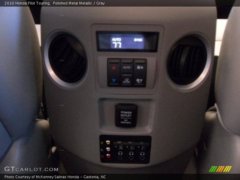 Polished Metal Metallic / Gray 2010 Honda Pilot Touring