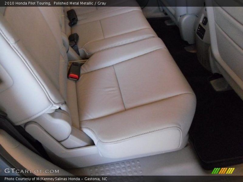 Polished Metal Metallic / Gray 2010 Honda Pilot Touring