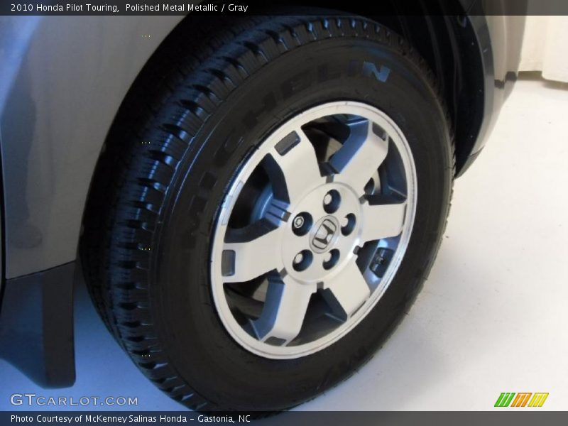 Polished Metal Metallic / Gray 2010 Honda Pilot Touring
