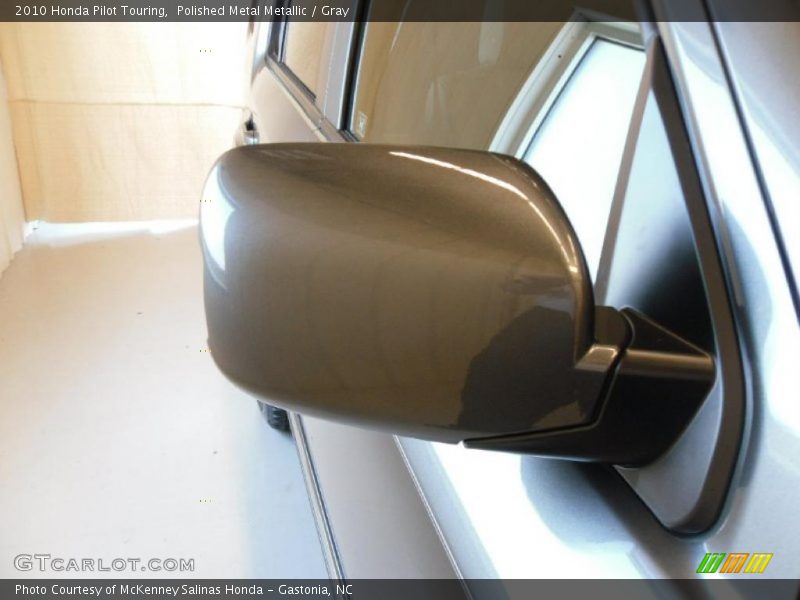Polished Metal Metallic / Gray 2010 Honda Pilot Touring