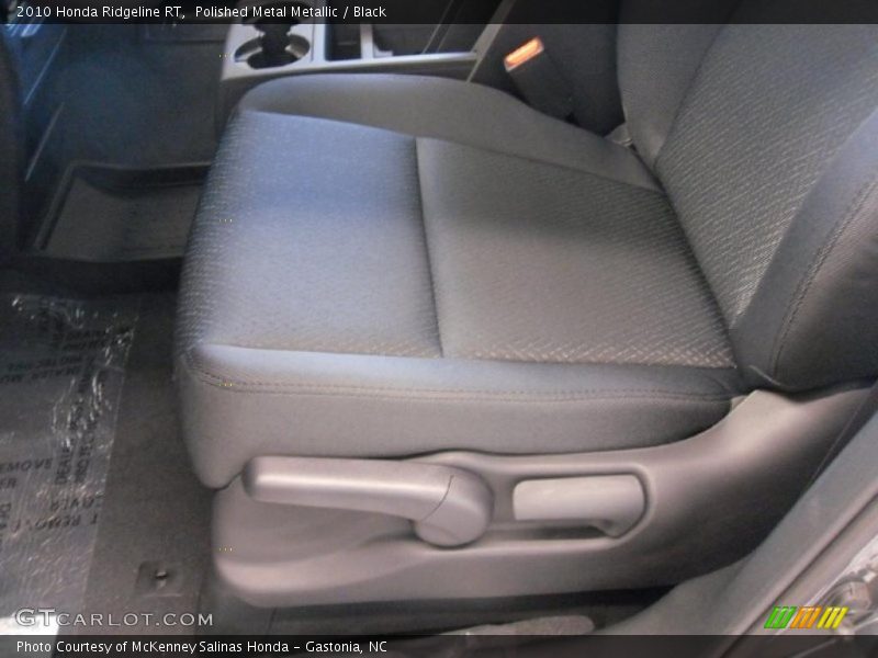 Polished Metal Metallic / Black 2010 Honda Ridgeline RT