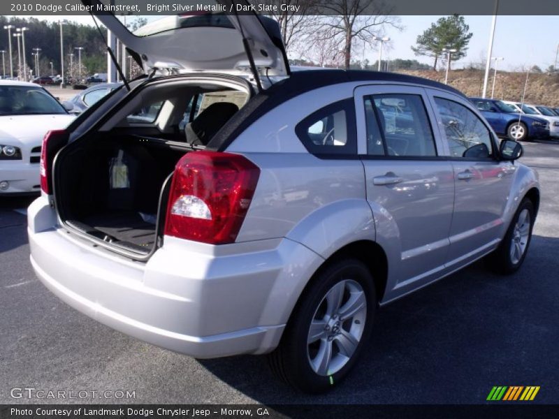 Bright Silver Metallic / Dark Slate Gray 2010 Dodge Caliber Mainstreet