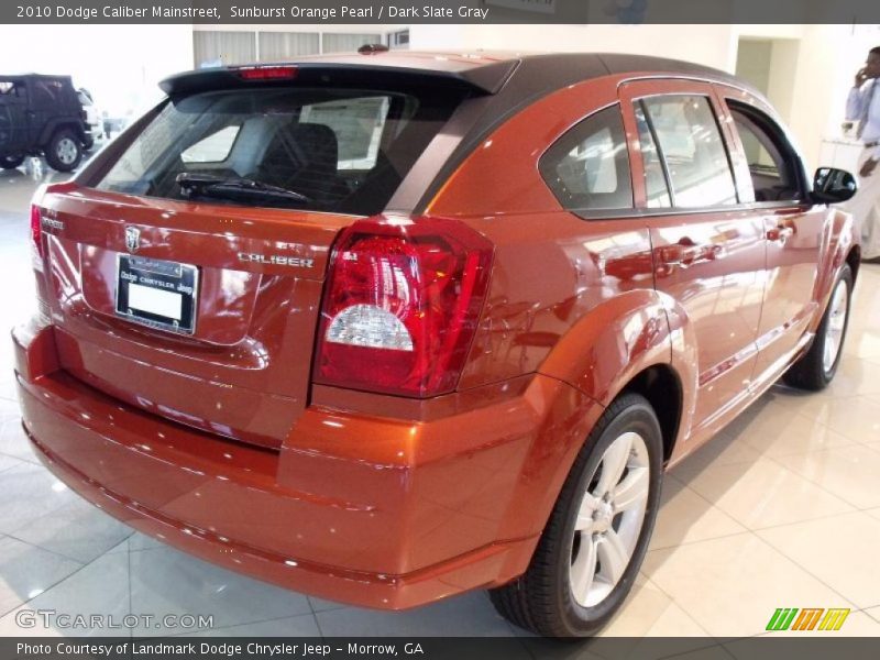 Sunburst Orange Pearl / Dark Slate Gray 2010 Dodge Caliber Mainstreet