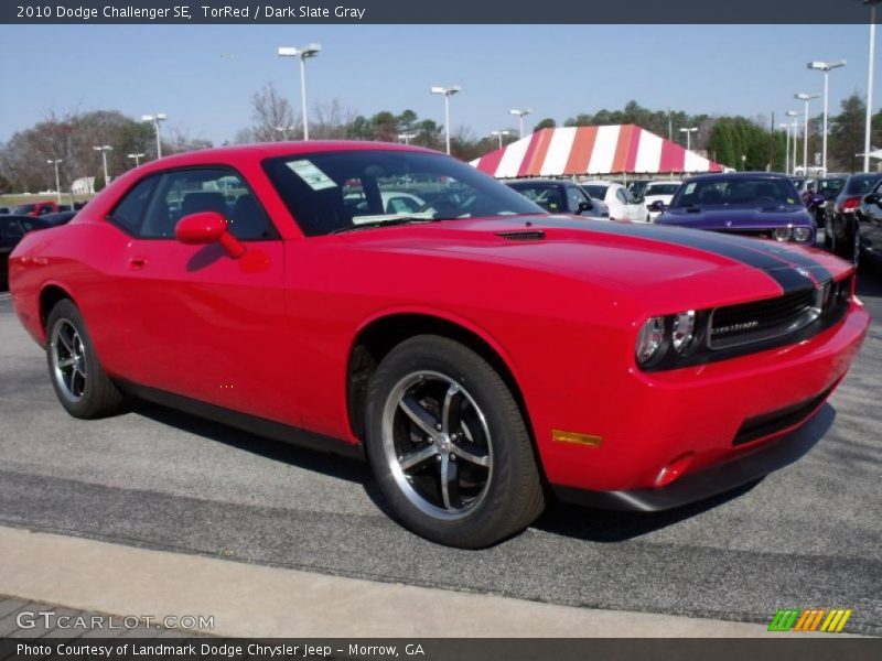 TorRed / Dark Slate Gray 2010 Dodge Challenger SE