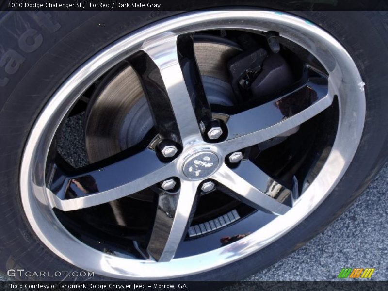 TorRed / Dark Slate Gray 2010 Dodge Challenger SE