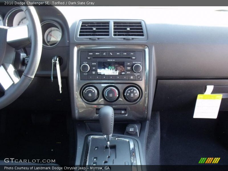 TorRed / Dark Slate Gray 2010 Dodge Challenger SE