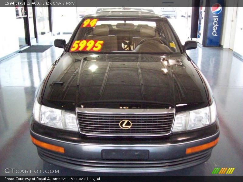 Black Onyx / Ivory 1994 Lexus LS 400