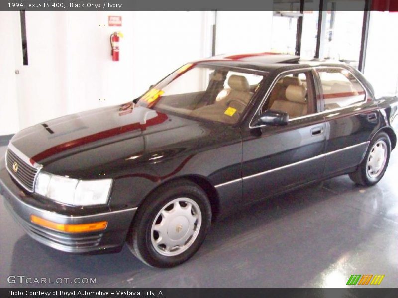 Black Onyx / Ivory 1994 Lexus LS 400