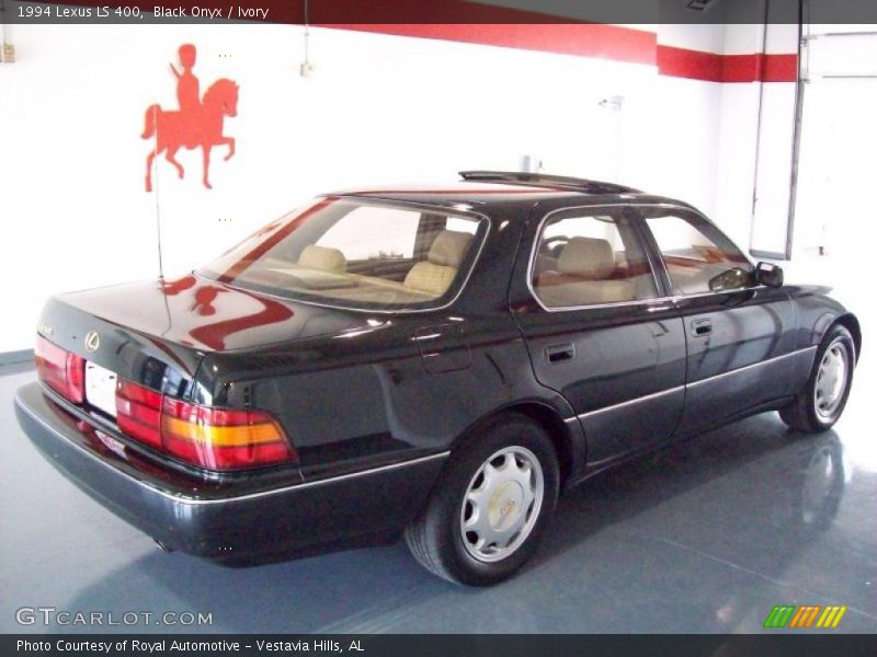 Black Onyx / Ivory 1994 Lexus LS 400