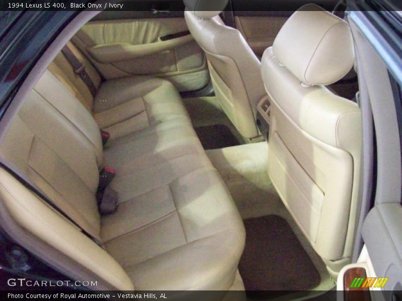 Black Onyx / Ivory 1994 Lexus LS 400
