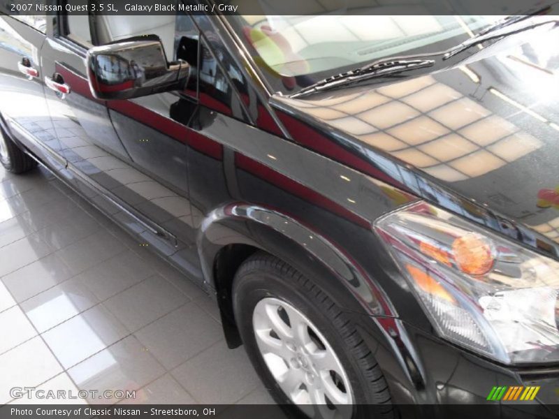 Galaxy Black Metallic / Gray 2007 Nissan Quest 3.5 SL