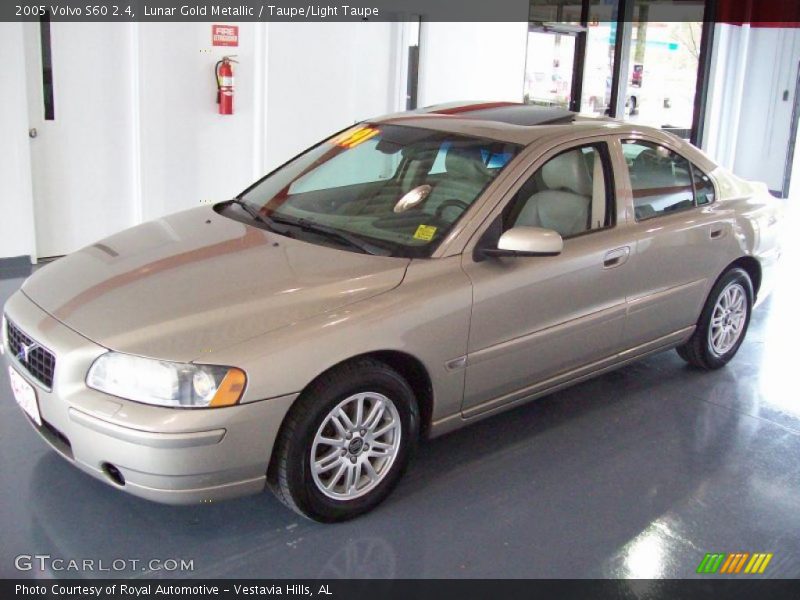Lunar Gold Metallic / Taupe/Light Taupe 2005 Volvo S60 2.4