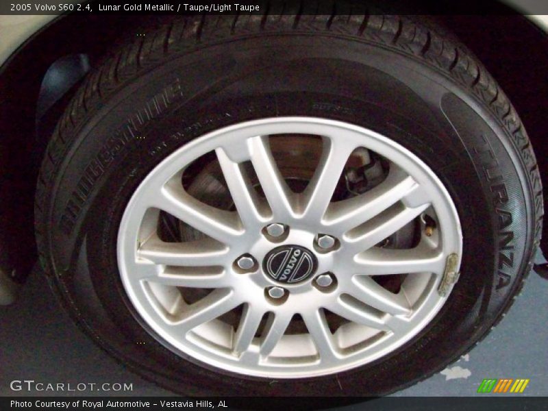 Lunar Gold Metallic / Taupe/Light Taupe 2005 Volvo S60 2.4