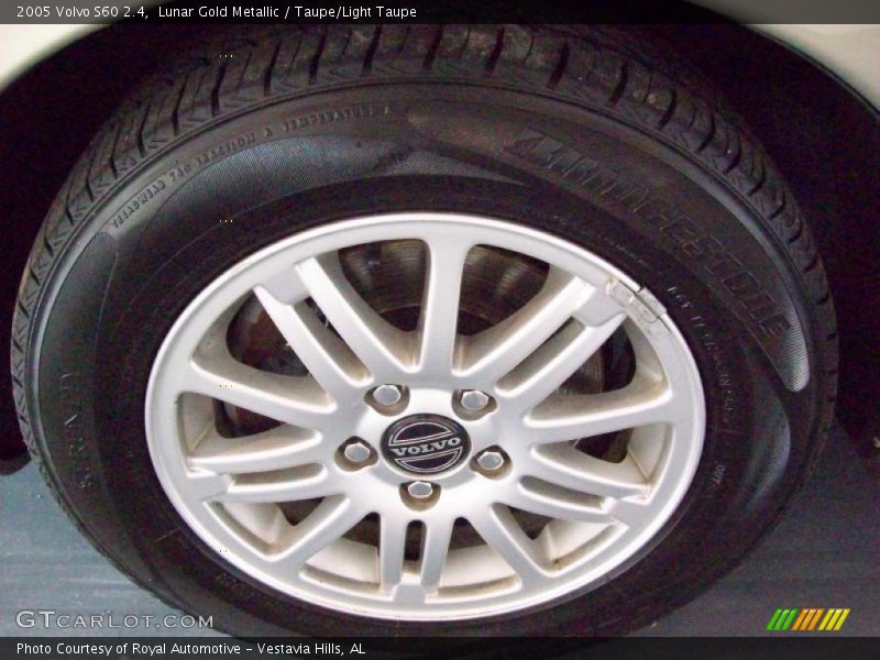 Lunar Gold Metallic / Taupe/Light Taupe 2005 Volvo S60 2.4