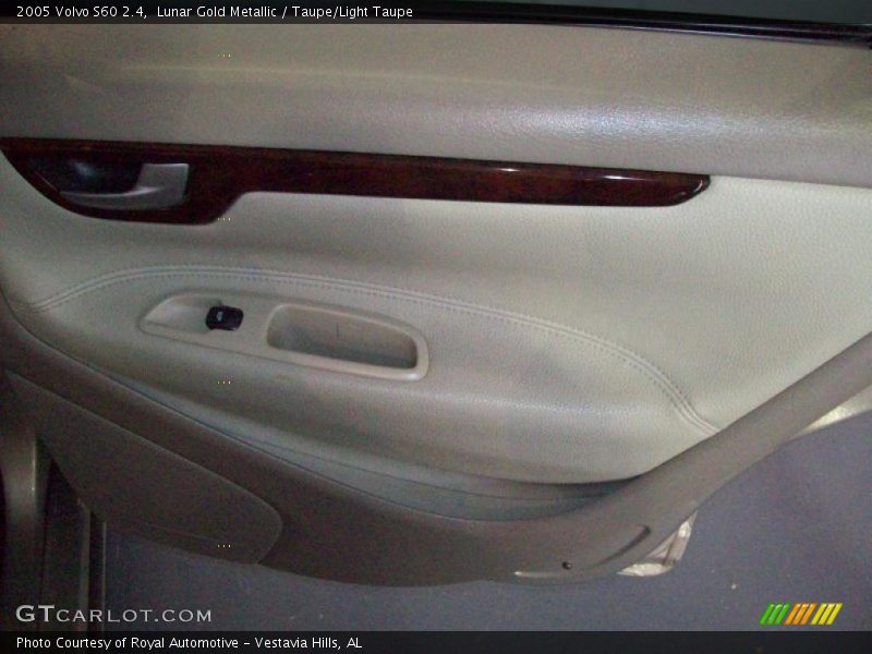 Lunar Gold Metallic / Taupe/Light Taupe 2005 Volvo S60 2.4