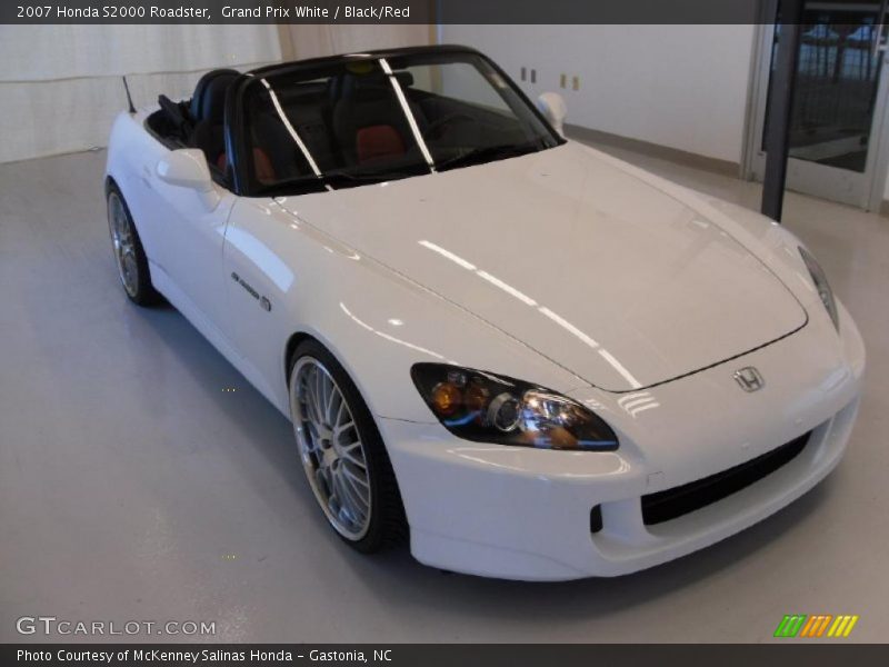 Grand Prix White / Black/Red 2007 Honda S2000 Roadster