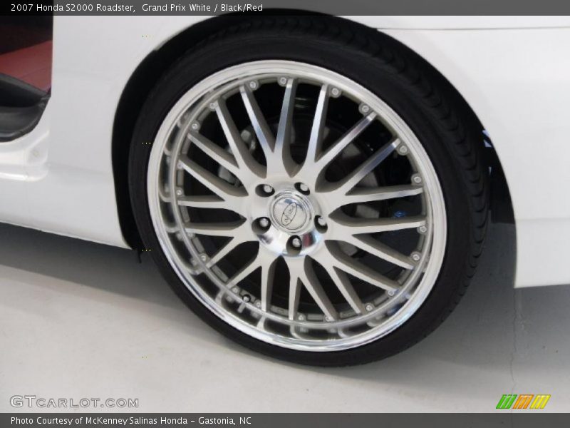 Grand Prix White / Black/Red 2007 Honda S2000 Roadster