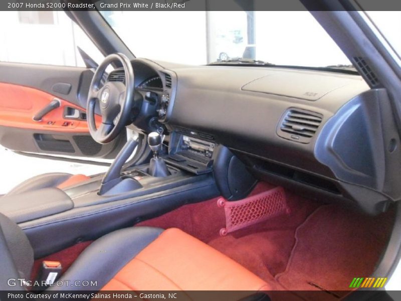 Grand Prix White / Black/Red 2007 Honda S2000 Roadster