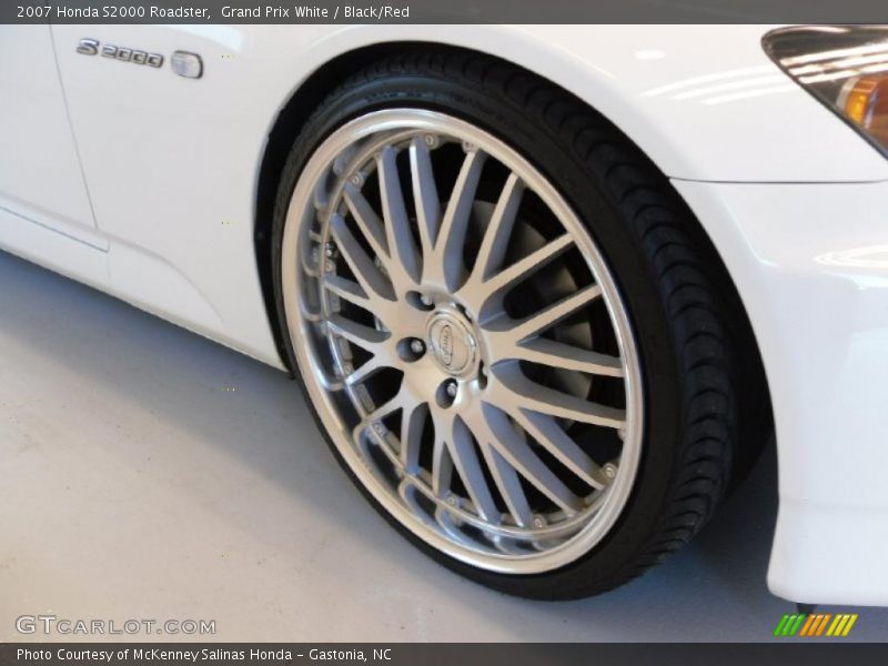 Grand Prix White / Black/Red 2007 Honda S2000 Roadster