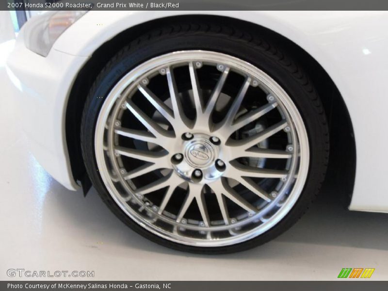 Grand Prix White / Black/Red 2007 Honda S2000 Roadster