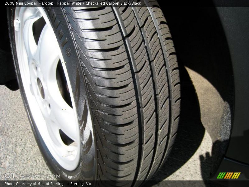 Pepper White / Checkered Carbon Black/Black 2008 Mini Cooper Hardtop