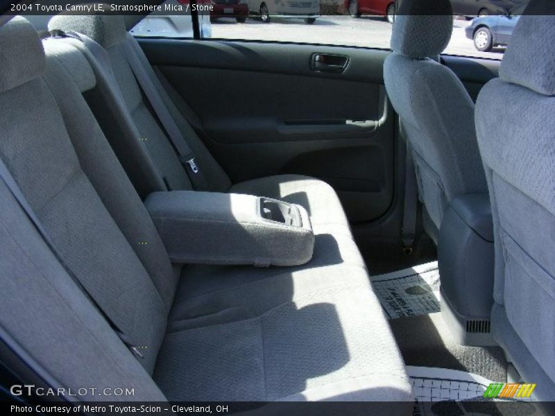 Stratosphere Mica / Stone 2004 Toyota Camry LE
