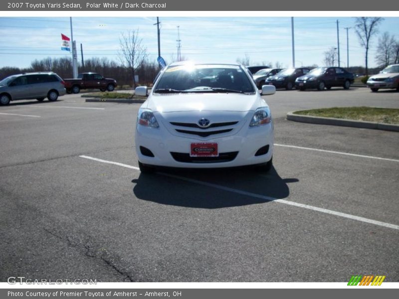 Polar White / Dark Charcoal 2007 Toyota Yaris Sedan