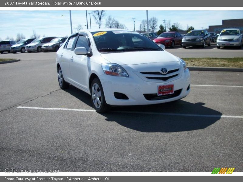 Polar White / Dark Charcoal 2007 Toyota Yaris Sedan