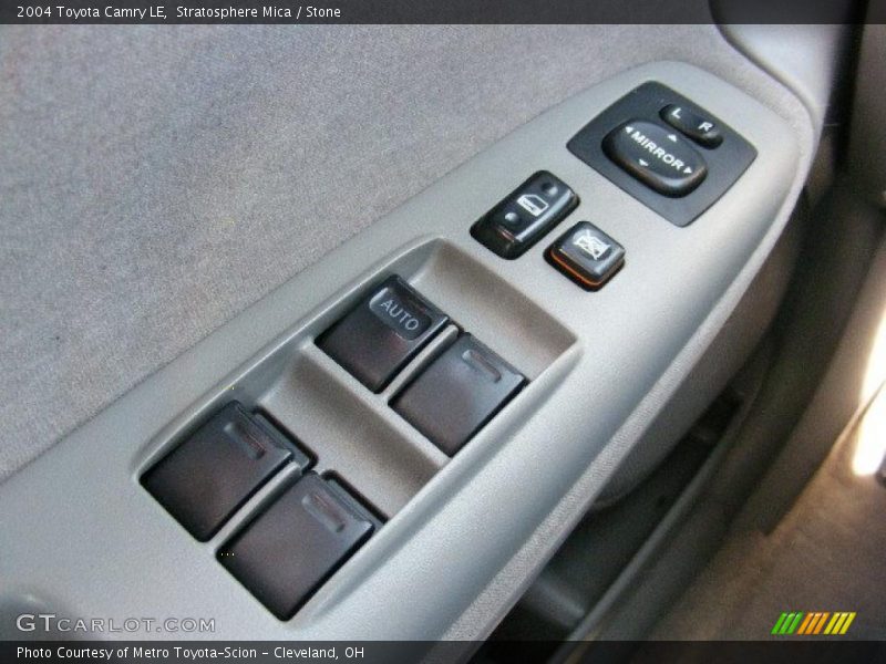 Stratosphere Mica / Stone 2004 Toyota Camry LE