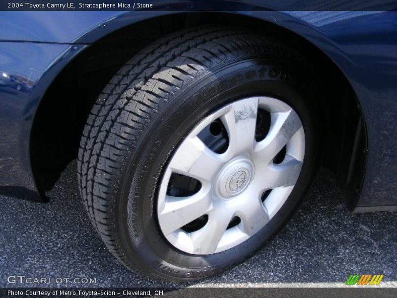Stratosphere Mica / Stone 2004 Toyota Camry LE