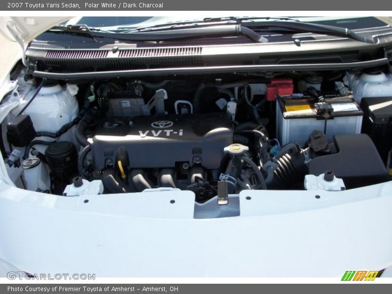 Polar White / Dark Charcoal 2007 Toyota Yaris Sedan