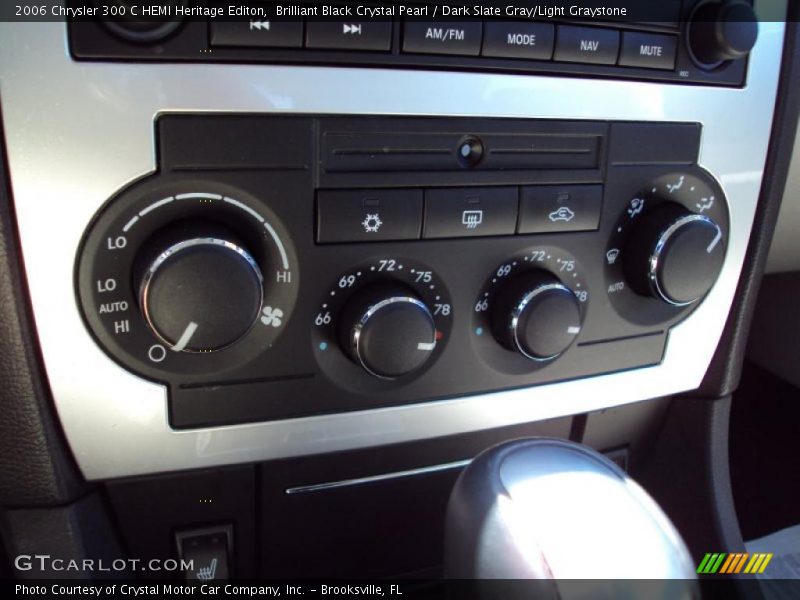 Brilliant Black Crystal Pearl / Dark Slate Gray/Light Graystone 2006 Chrysler 300 C HEMI Heritage Editon