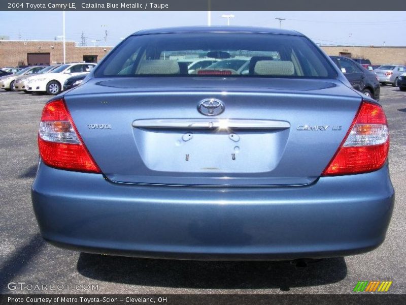 Catalina Blue Metallic / Taupe 2004 Toyota Camry LE