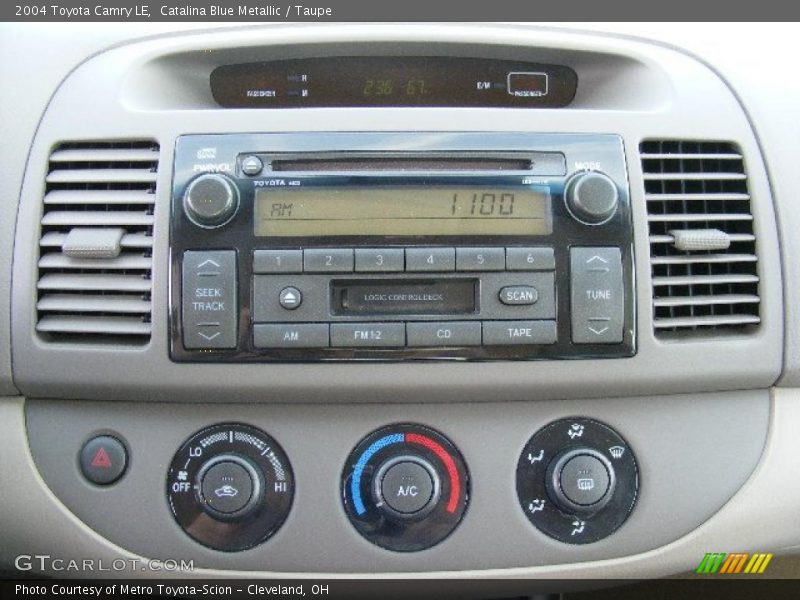 Catalina Blue Metallic / Taupe 2004 Toyota Camry LE