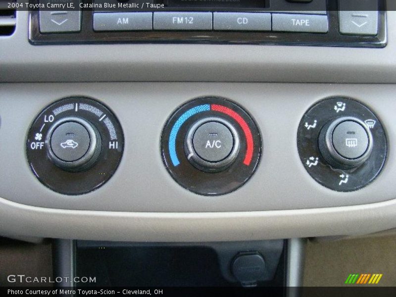 Catalina Blue Metallic / Taupe 2004 Toyota Camry LE