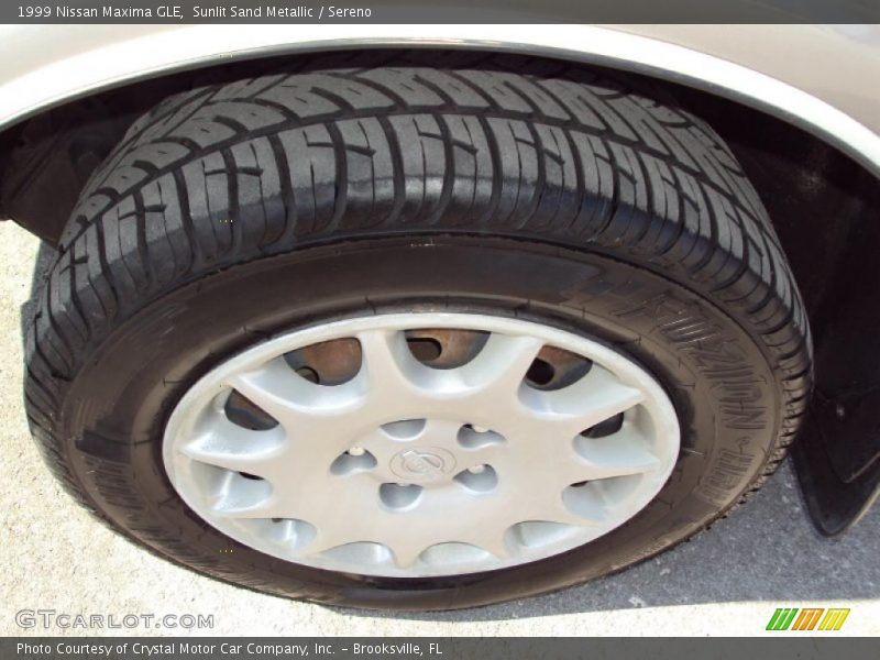 Sunlit Sand Metallic / Sereno 1999 Nissan Maxima GLE