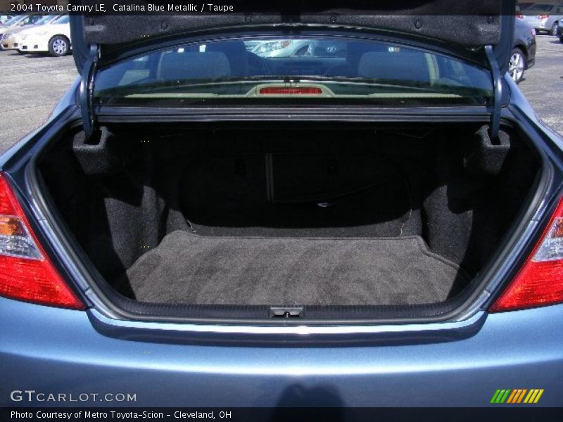 Catalina Blue Metallic / Taupe 2004 Toyota Camry LE