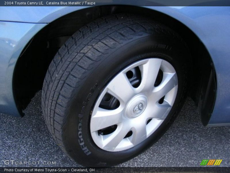 Catalina Blue Metallic / Taupe 2004 Toyota Camry LE