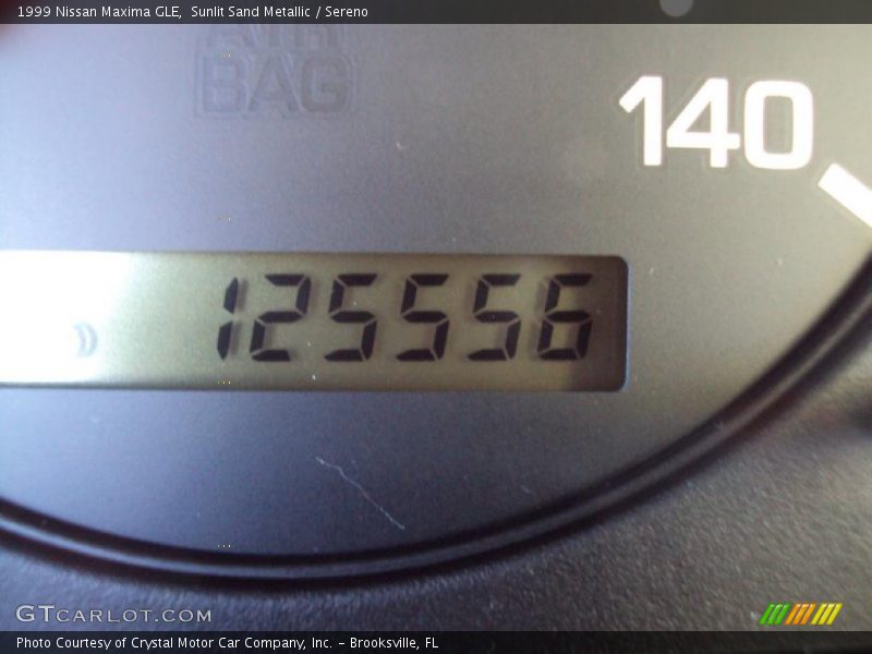 Sunlit Sand Metallic / Sereno 1999 Nissan Maxima GLE
