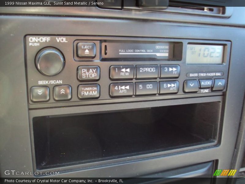 Sunlit Sand Metallic / Sereno 1999 Nissan Maxima GLE