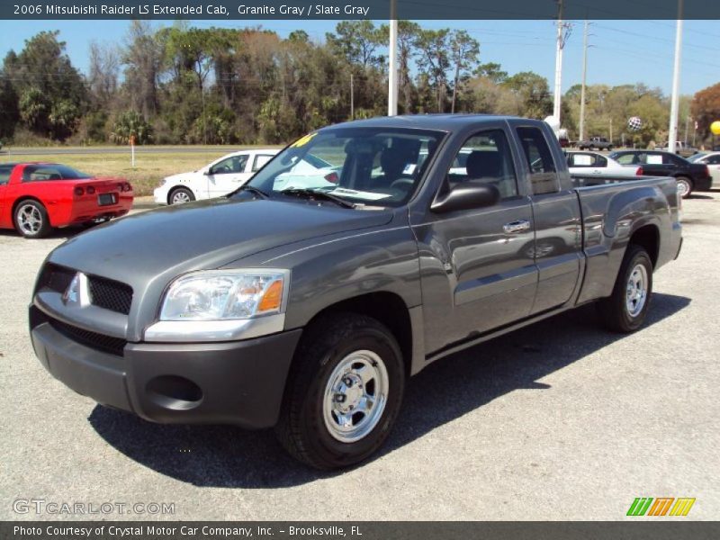 Granite Gray / Slate Gray 2006 Mitsubishi Raider LS Extended Cab
