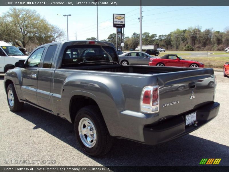 Granite Gray / Slate Gray 2006 Mitsubishi Raider LS Extended Cab