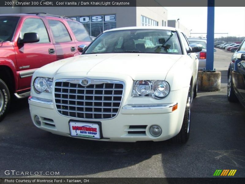 Cool Vanilla / Dark Khaki/Light Graystone 2007 Chrysler 300 C HEMI