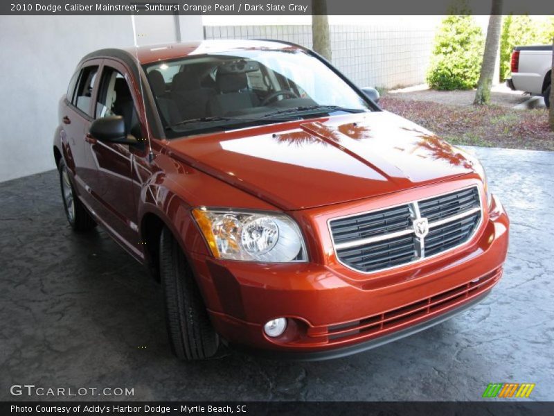 Sunburst Orange Pearl / Dark Slate Gray 2010 Dodge Caliber Mainstreet