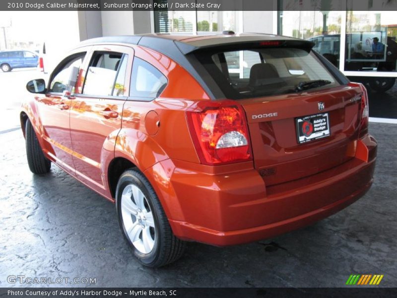 Sunburst Orange Pearl / Dark Slate Gray 2010 Dodge Caliber Mainstreet