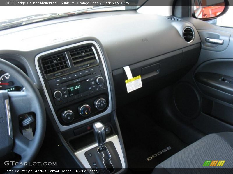 Sunburst Orange Pearl / Dark Slate Gray 2010 Dodge Caliber Mainstreet