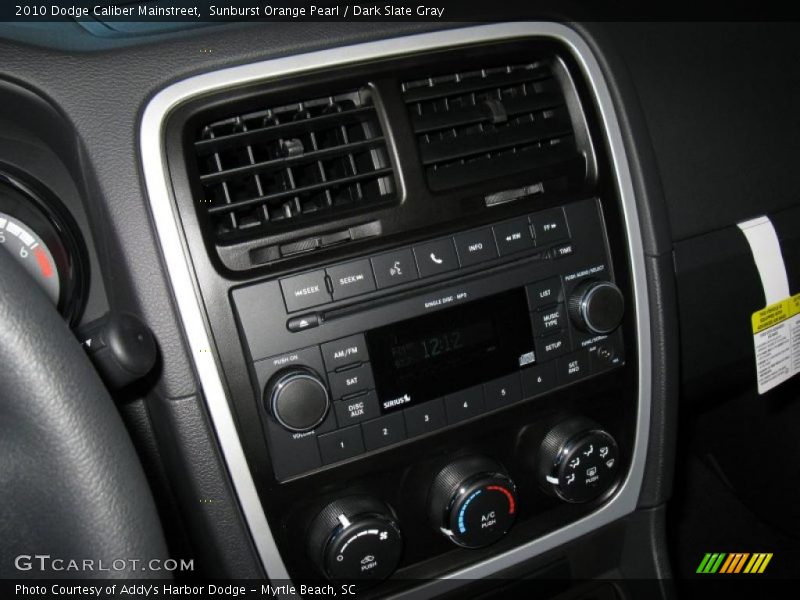 Sunburst Orange Pearl / Dark Slate Gray 2010 Dodge Caliber Mainstreet