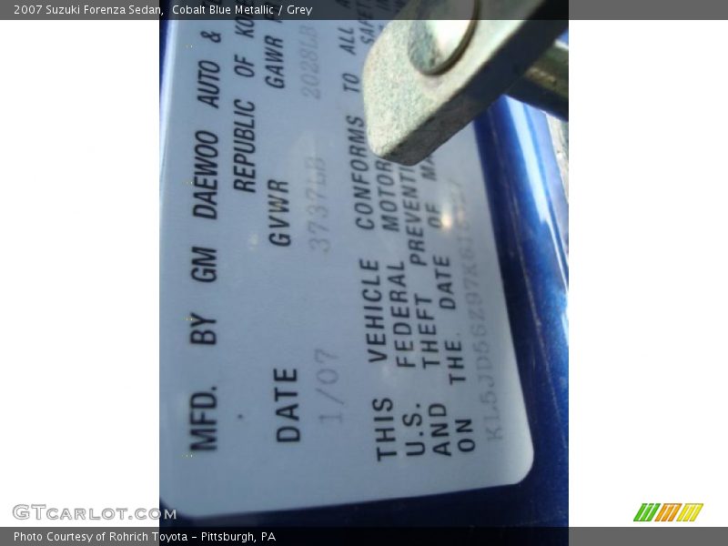 Cobalt Blue Metallic / Grey 2007 Suzuki Forenza Sedan