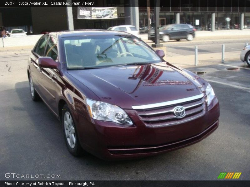 Cassis Red Pearl / Ivory 2007 Toyota Avalon XL